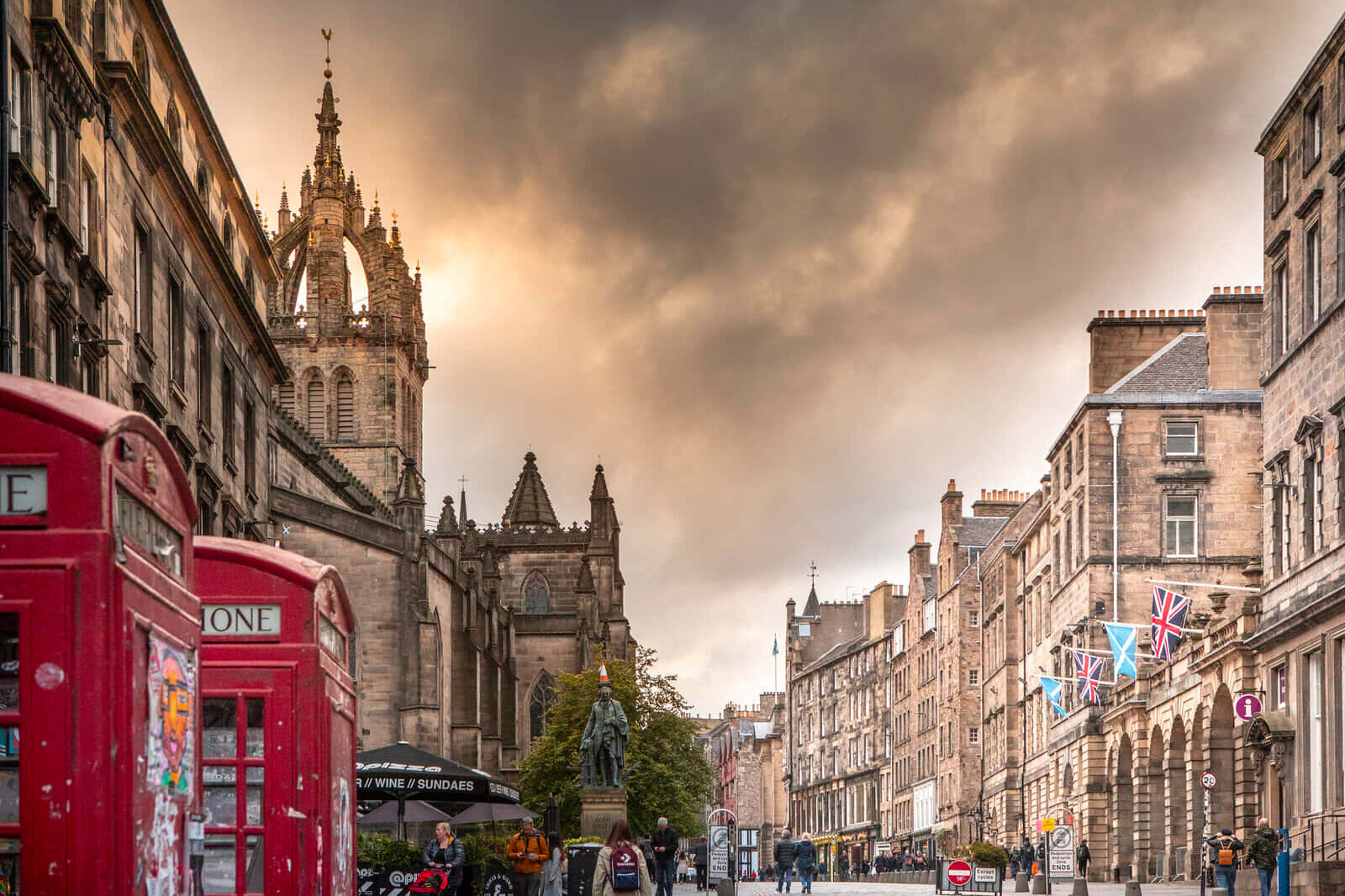 Edinburgh Royal Mile Dramatic Sky Wallpaper