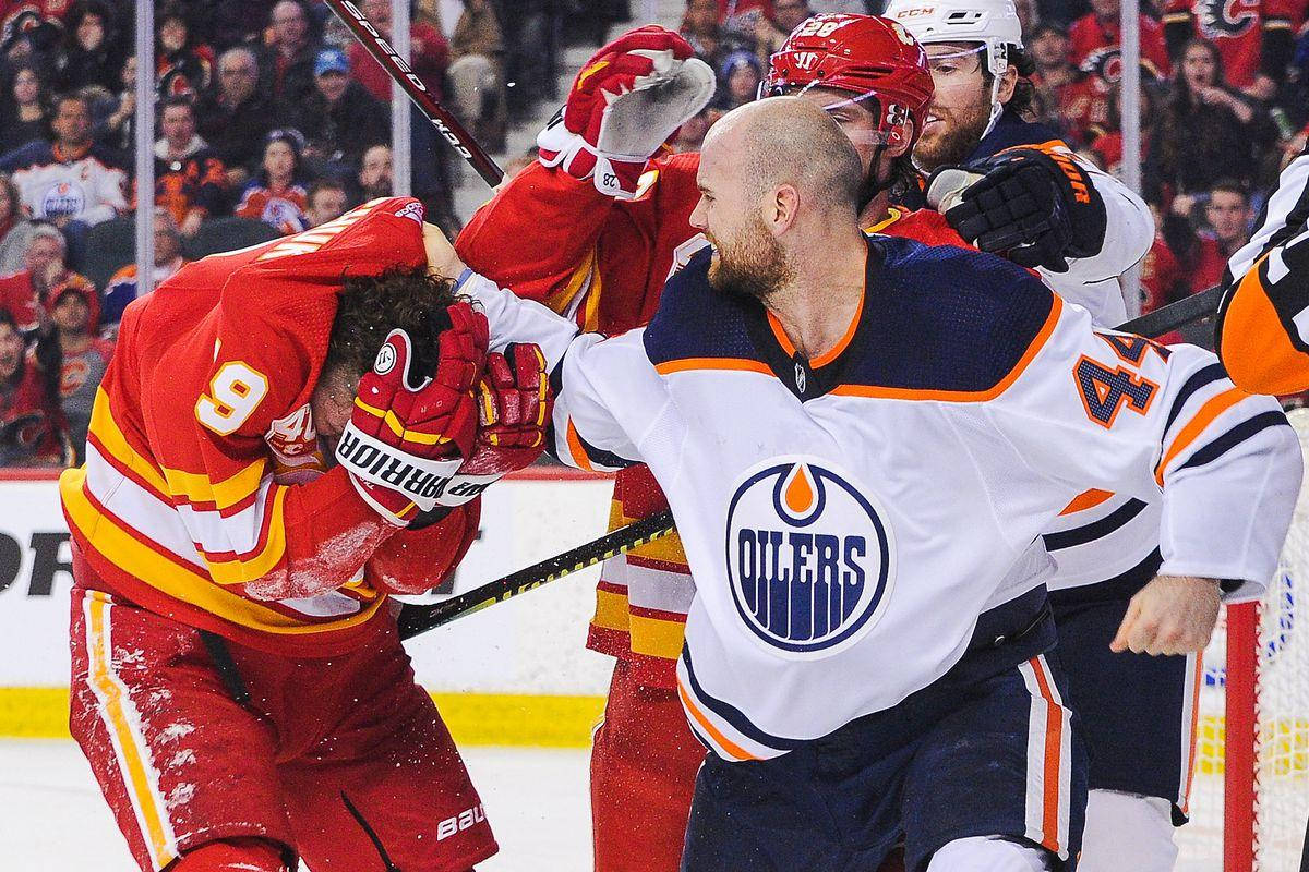 Edmonton Oilers Zack Kassian Fights Matthew Tkachuk Wallpaper