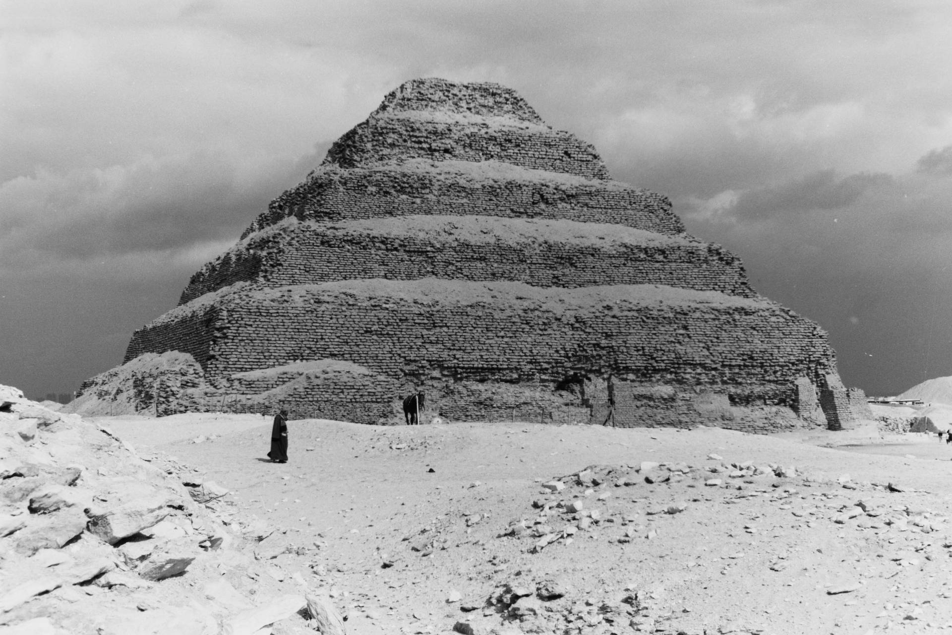Egyptisk Djoser Stegpyramide Tapet til computer. Wallpaper