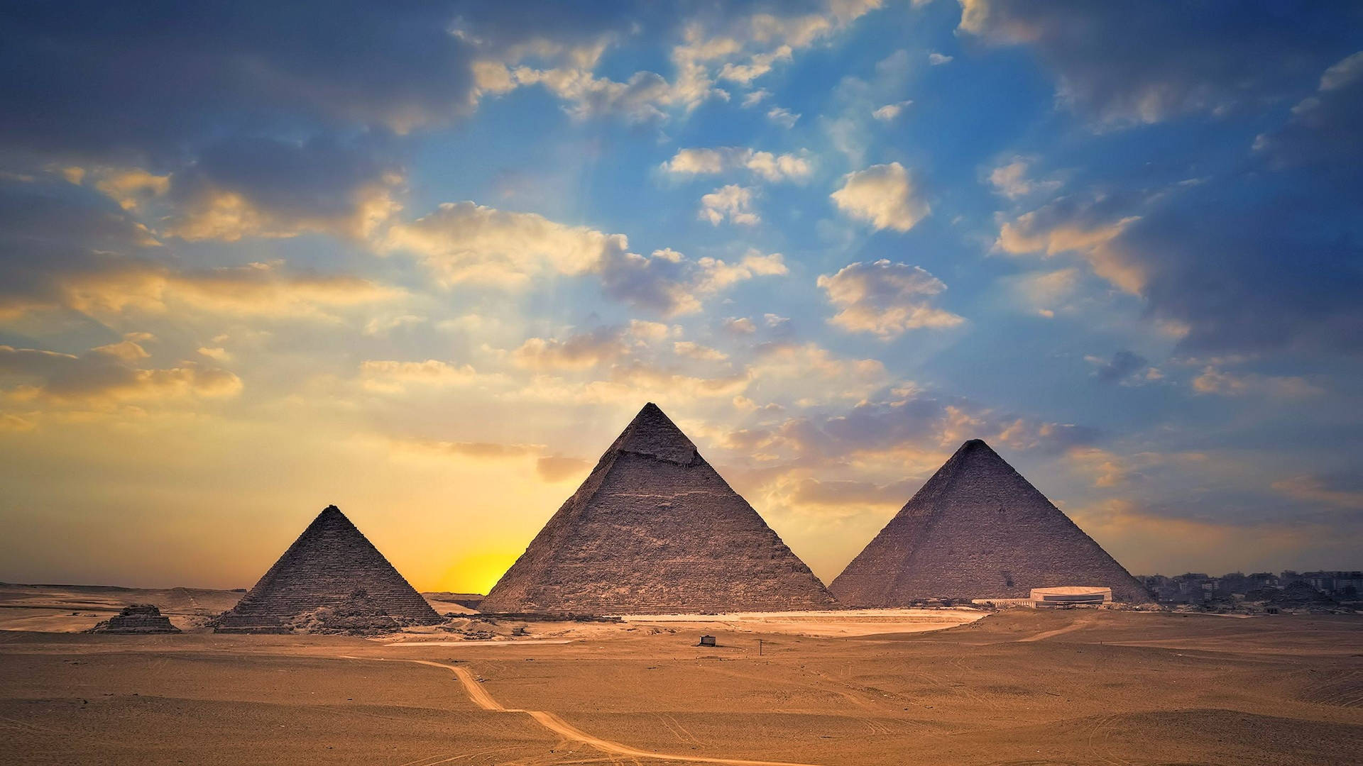 Egypt Pyramids Of Giza Wallpaper