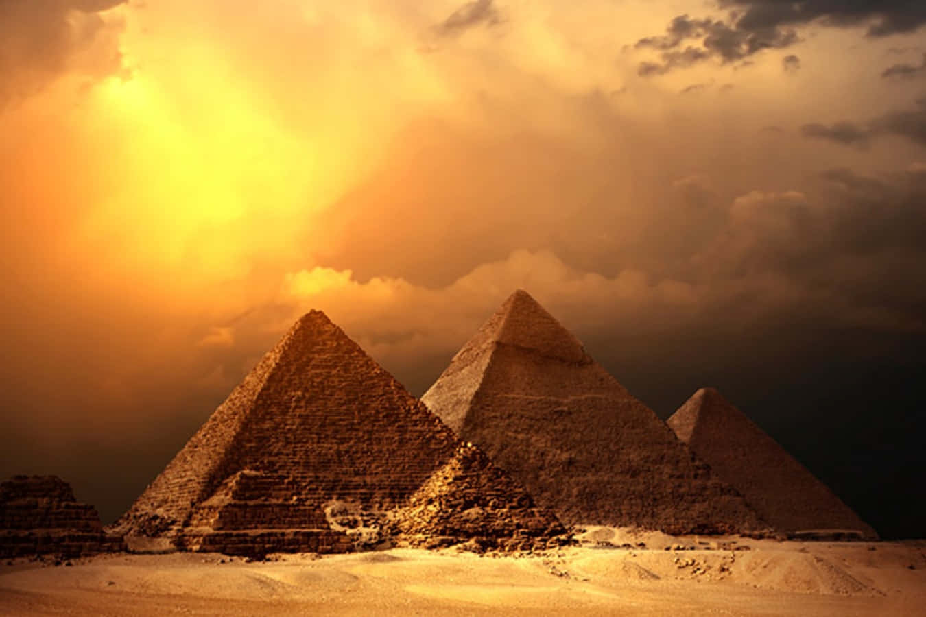 Pyramidernai Giza I Egypten.
