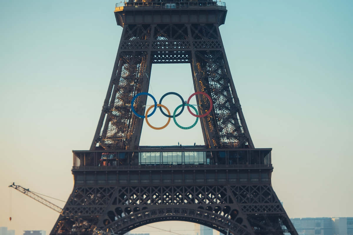 Eiffel Tower Olympic Rings Paris2024 Wallpaper