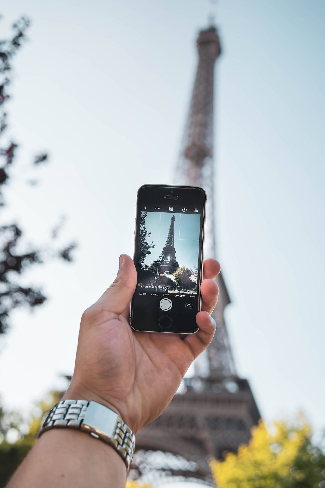 Eiffel Tower On Screen France Iphone Wallpaper