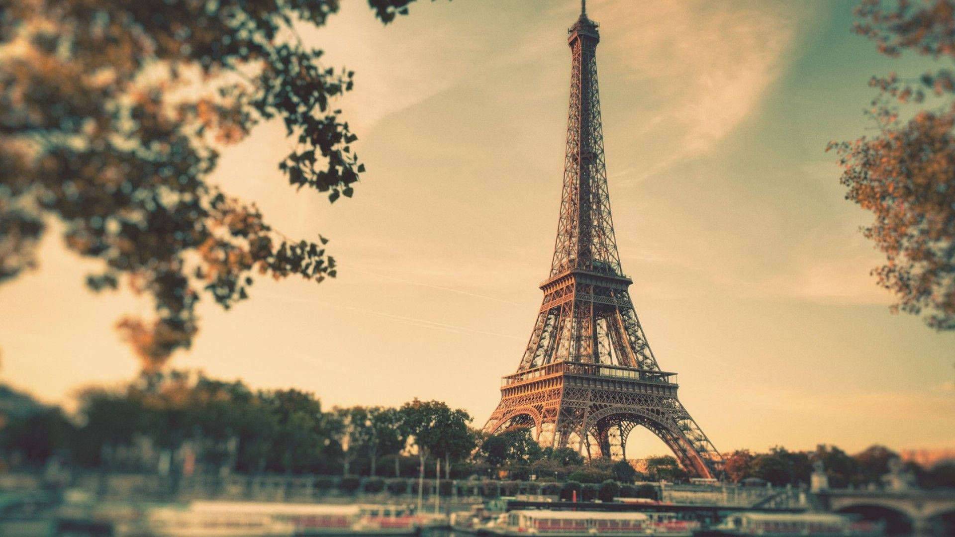 Eiffel Tower Vintage Shot