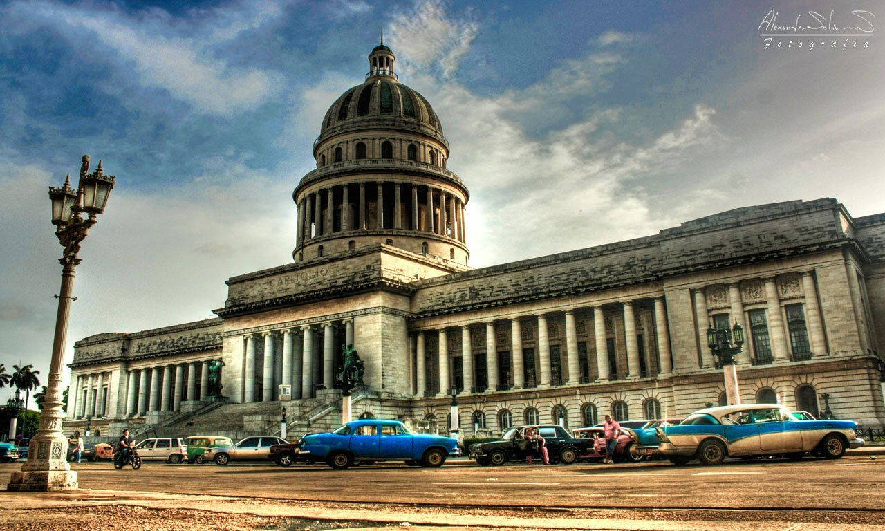 El Capitolio Cuba Wallpaper