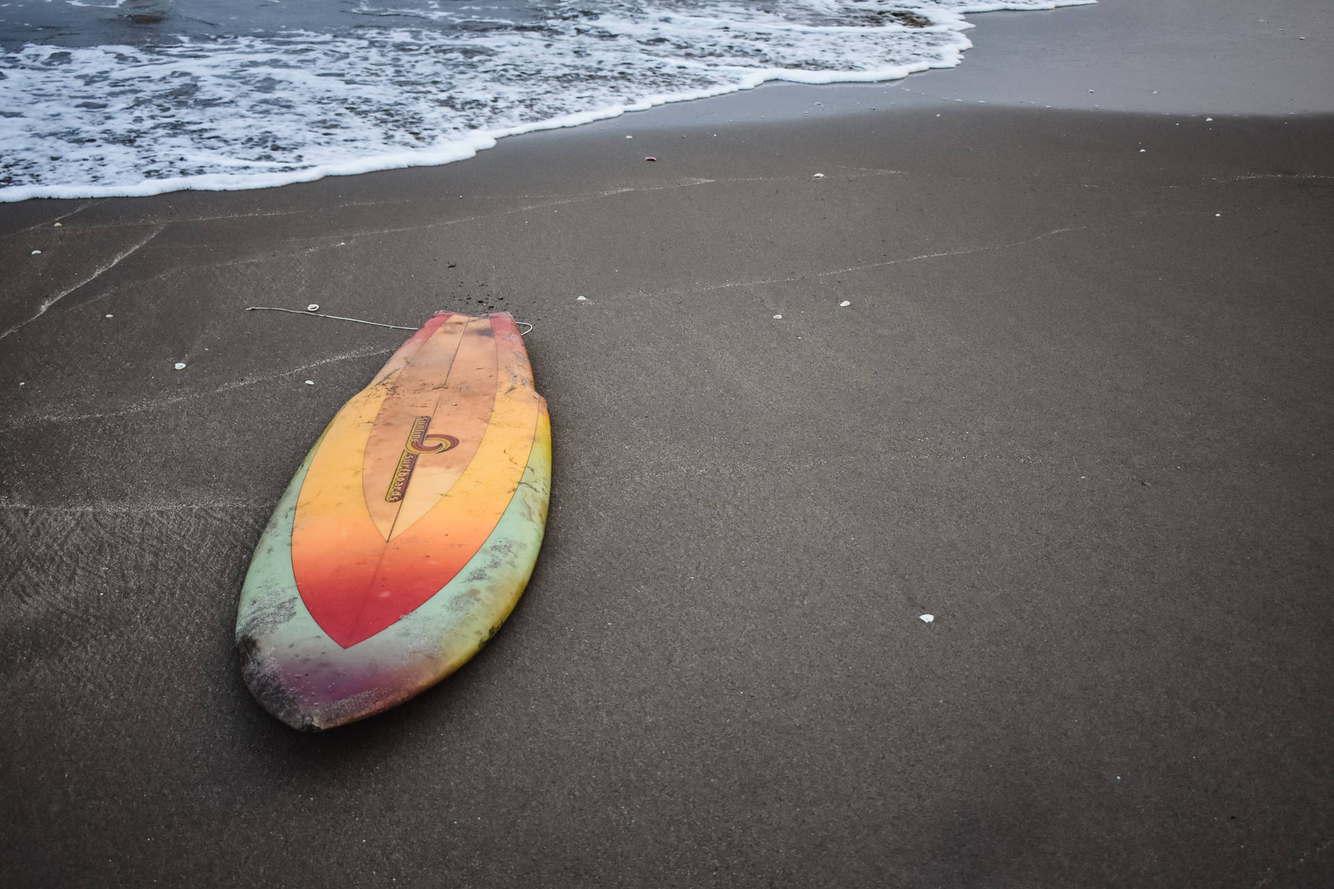 El Salvador Strand Med Surfboard. Wallpaper