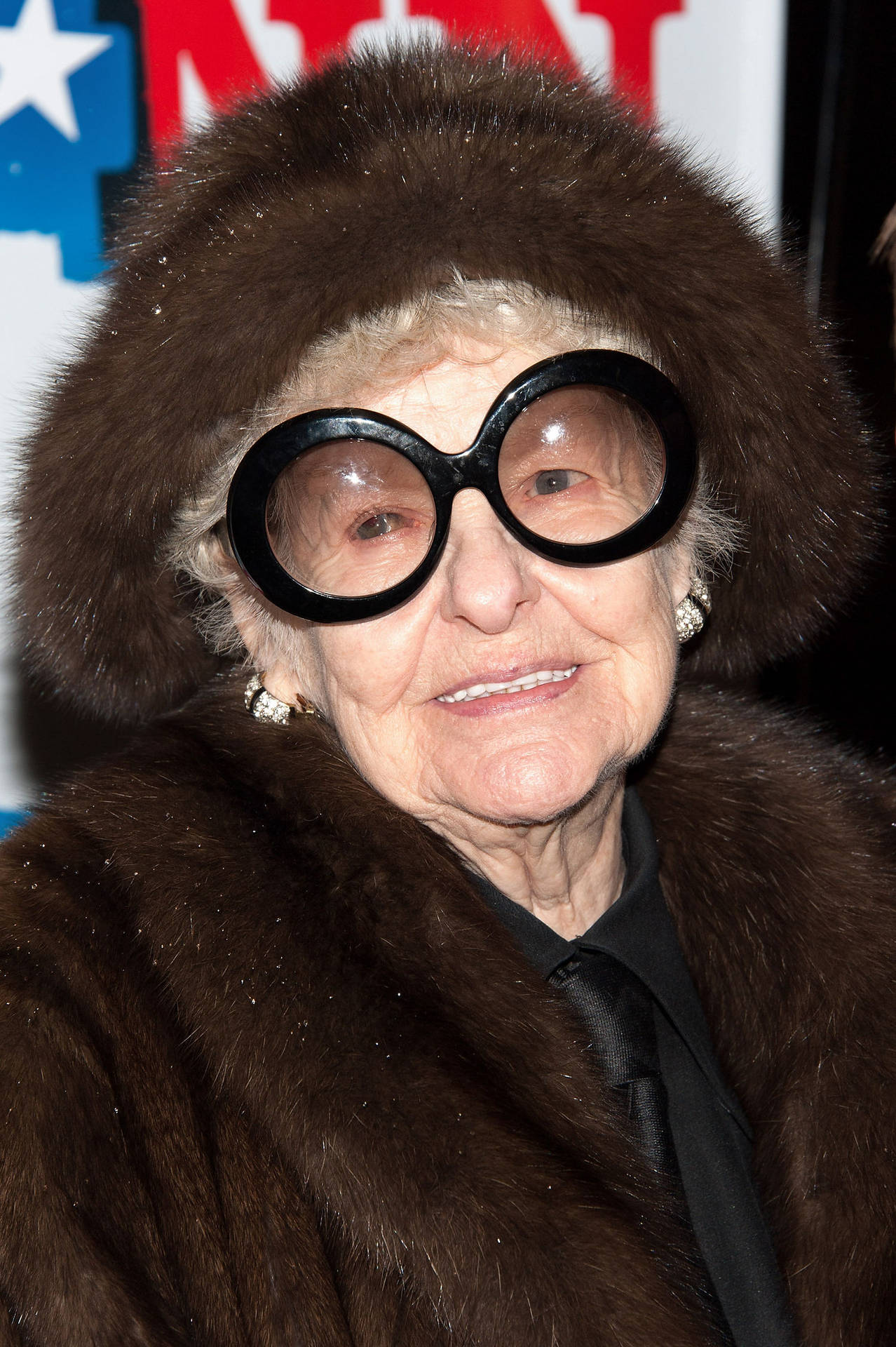 Download Elaine Stritch Wallpaper Helt Gratis, [100+] Elaine Stritch