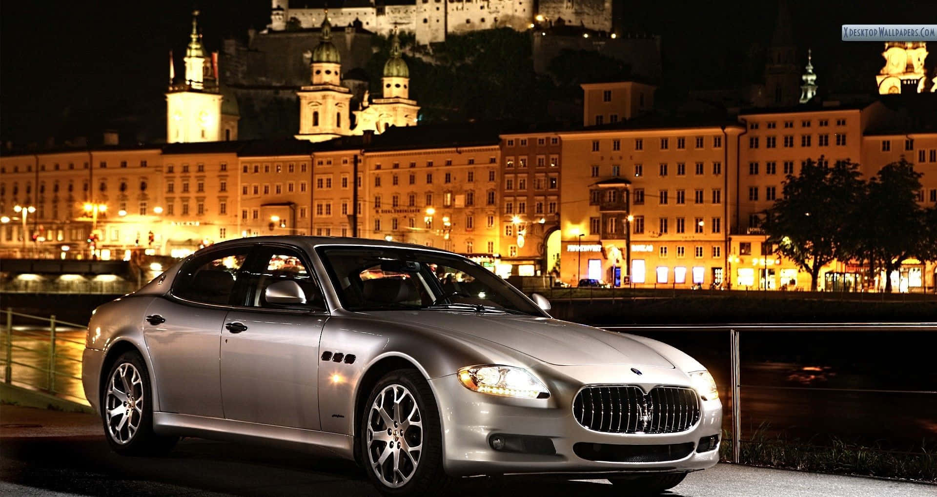 Elegance In Motion - Maserati Quattroporte Wallpaper
