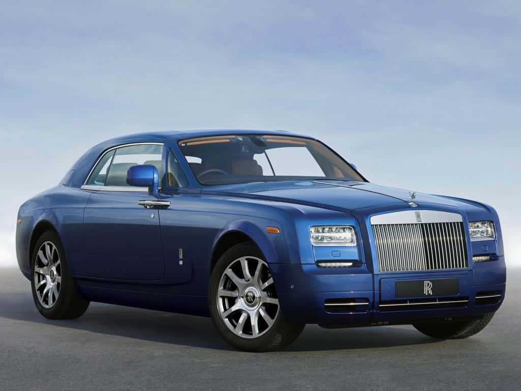 Elegance In Motion: The Rolls Royce Phantom Wallpaper