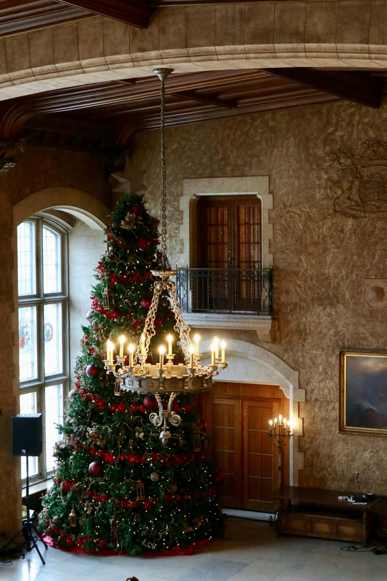 Elegant Christmas Treein Grand Room.jpg Wallpaper