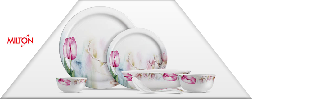 Elegant Floral Crockery Set PNG