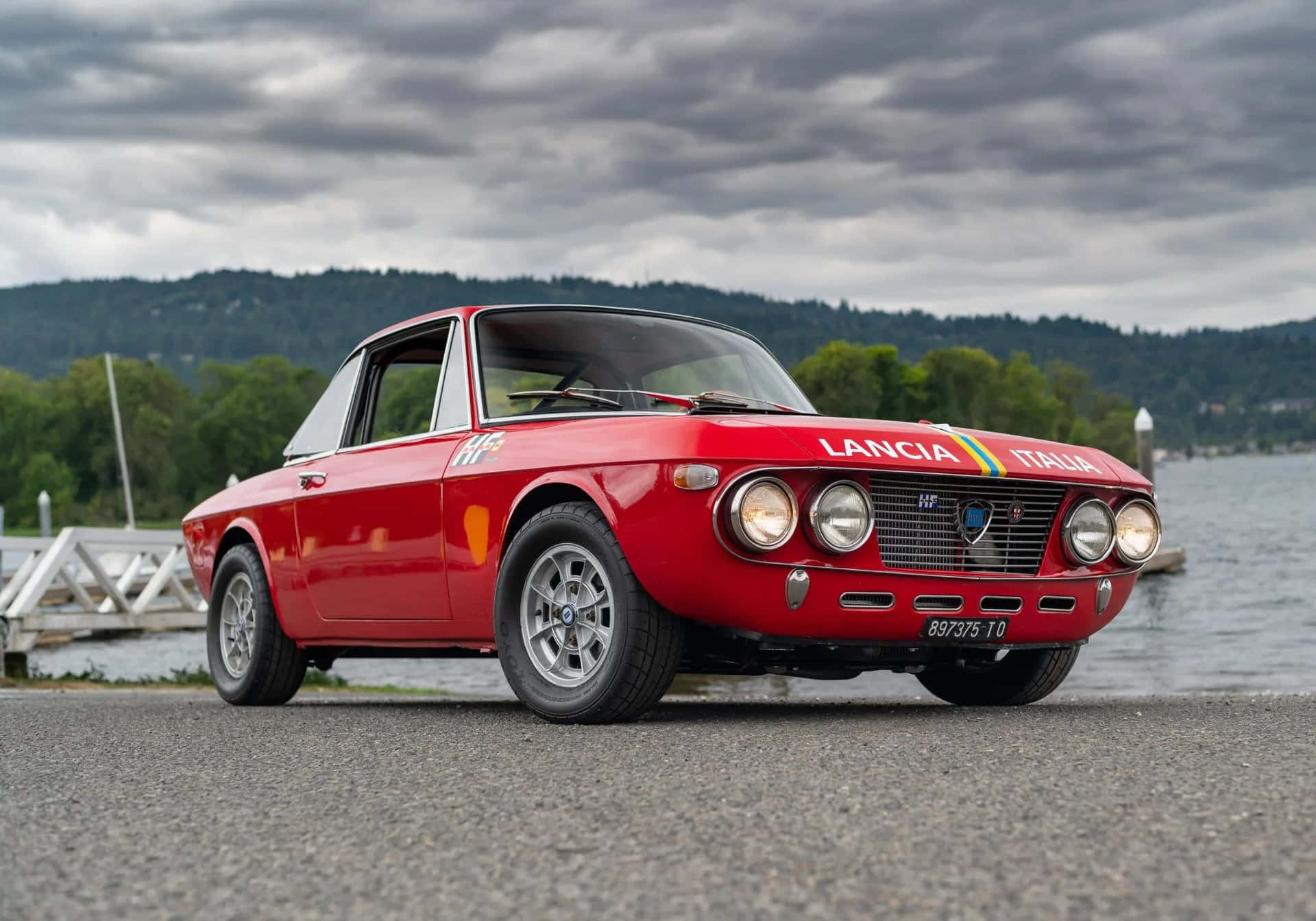 Elegant Lancia Fulvia Showcasing Its Sleek Design. Wallpaper