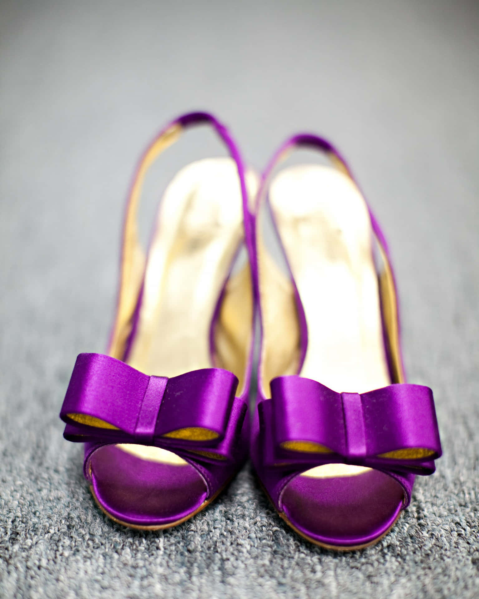 "elegant Purple Ladies Footwear" Wallpaper