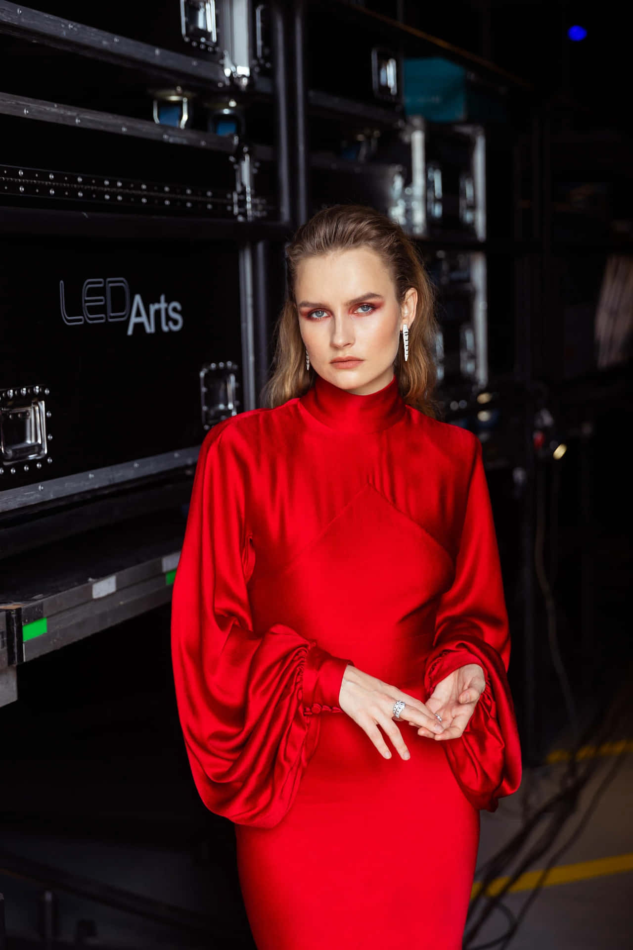 Elegant Red Dress Backstage Wallpaper