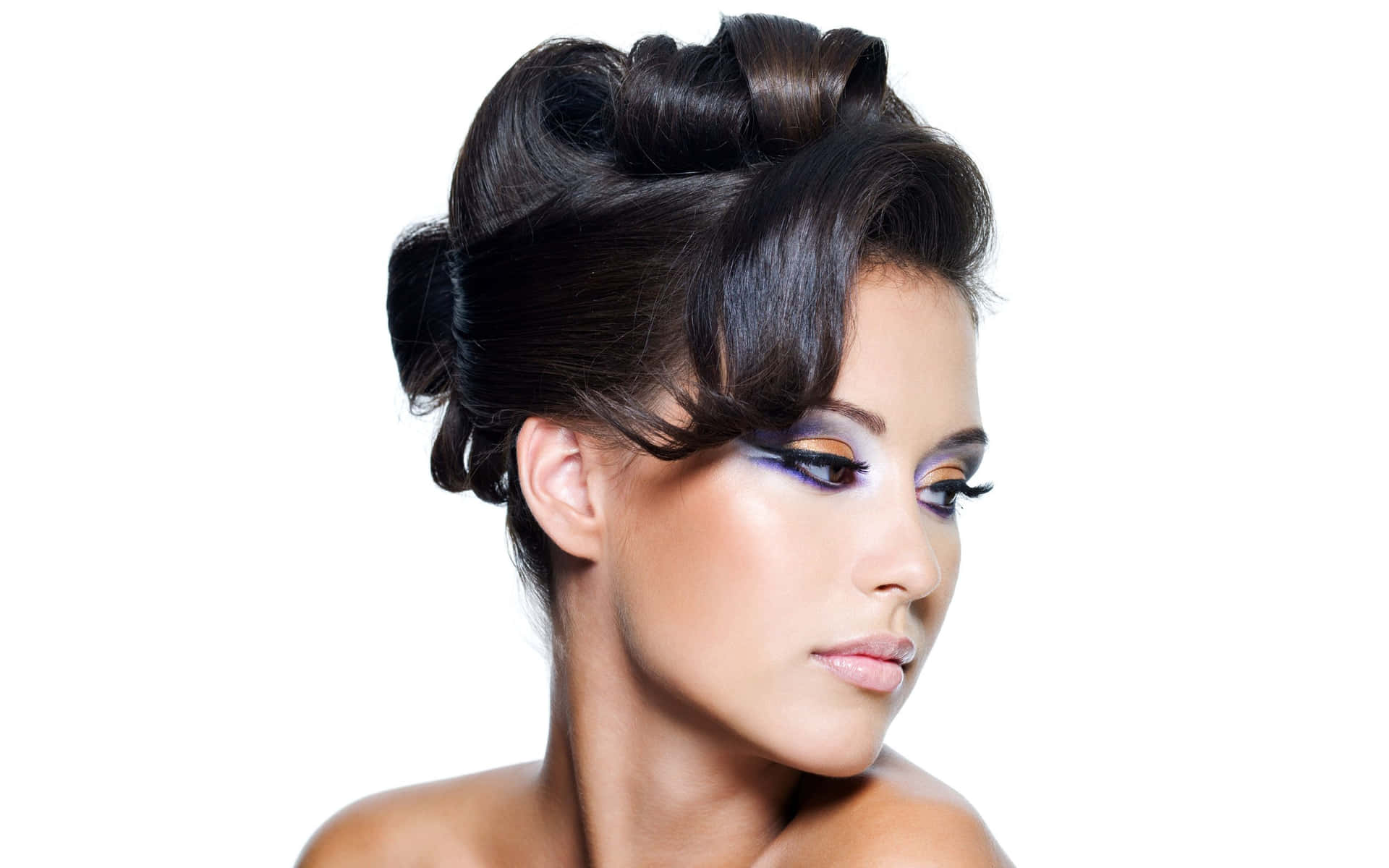 Elegant Retro Updo Hairstyle Wallpaper