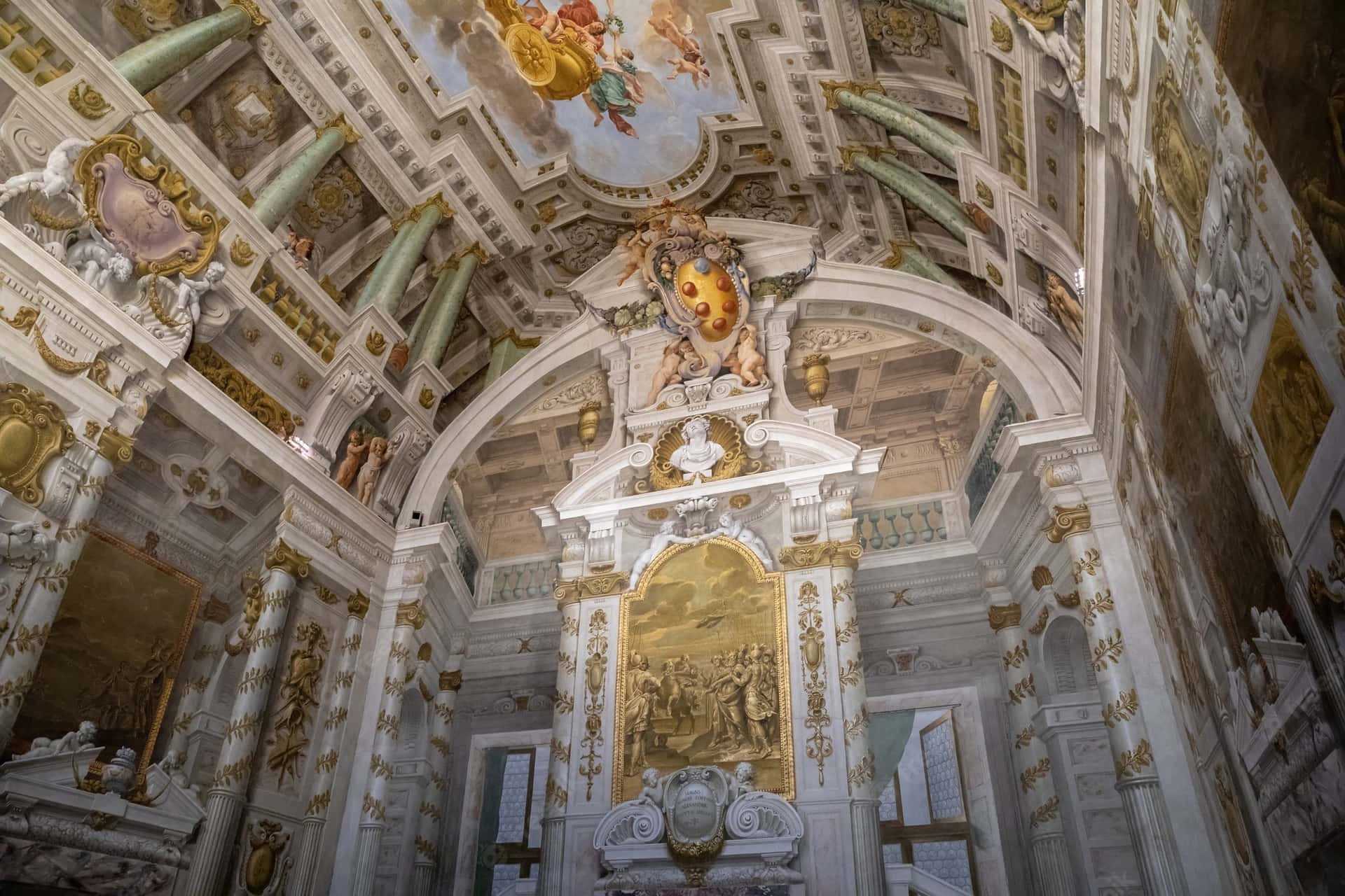 Elegant View Of Palazzo Pitti Wallpaper
