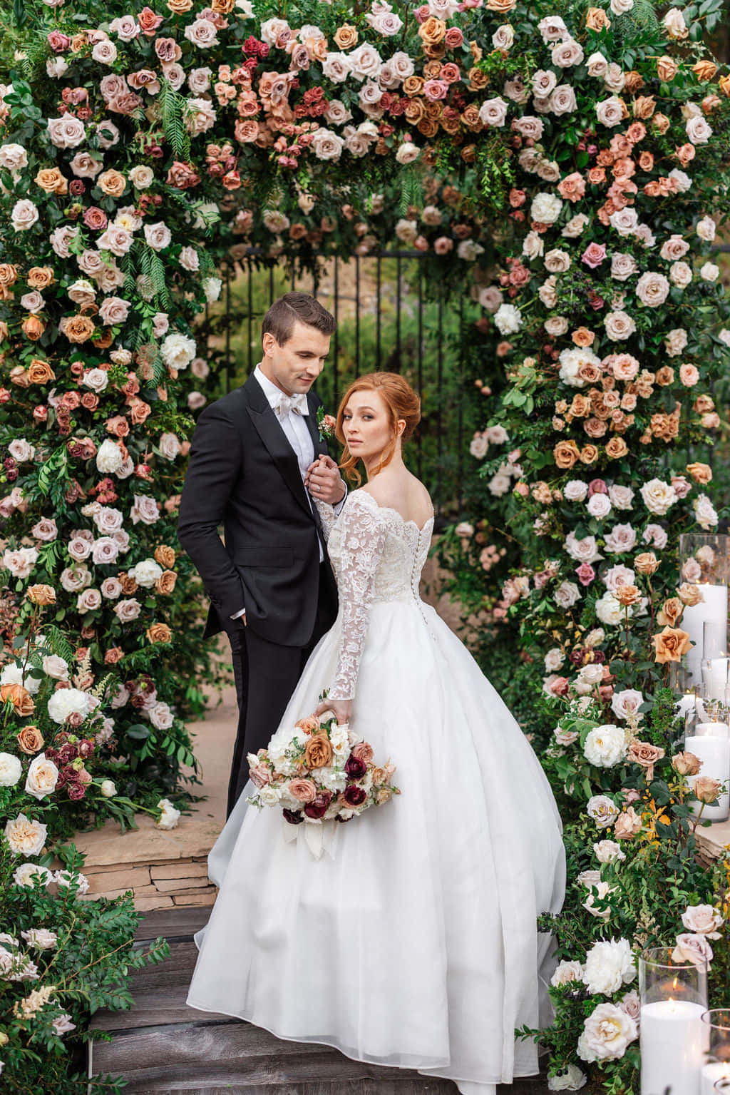 Elegant Wedding Couple Floral Arch Wallpaper