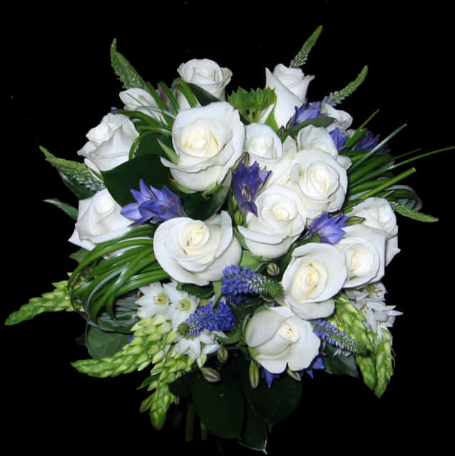 Elegant White Roses Bouquet PNG