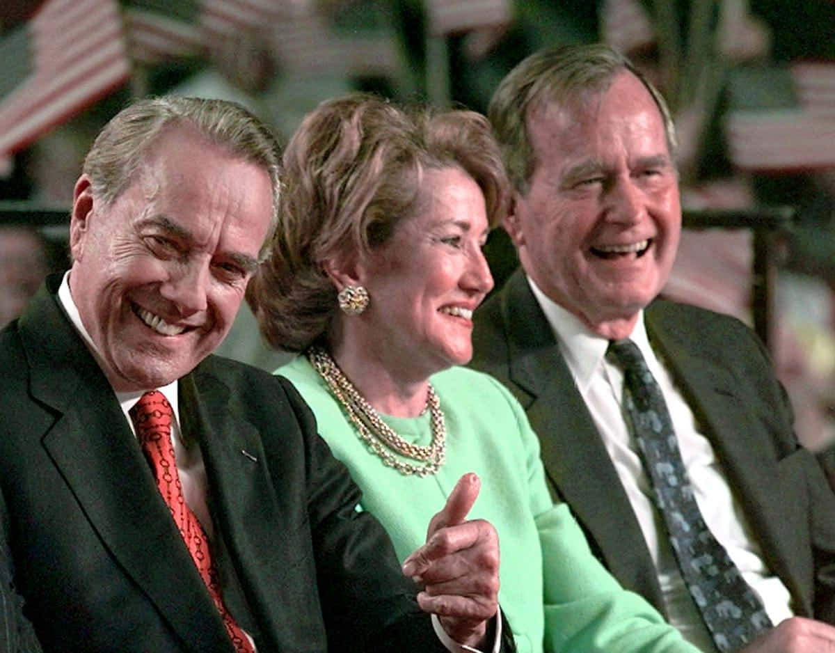 Elizabeth Dole With Spouse And Bush Wallpaper