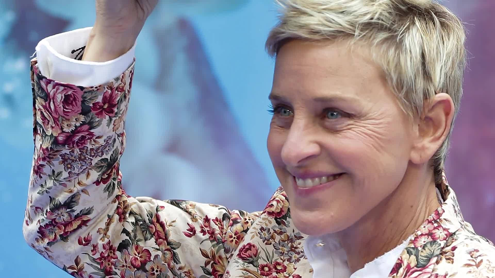 Ellen Degeneres Floral Long Sleeves Polo Background