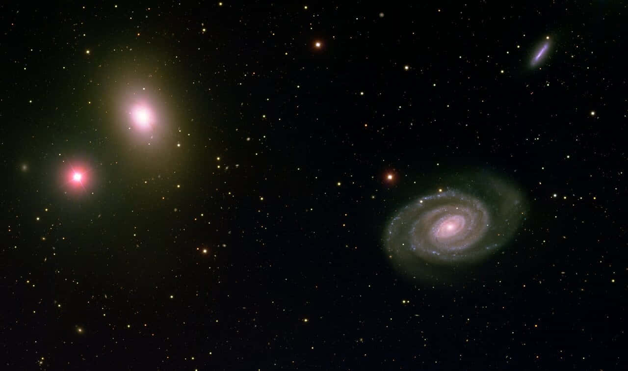 Asombrosagalaxia Elíptica En El Espacio Profundo Fondo de pantalla