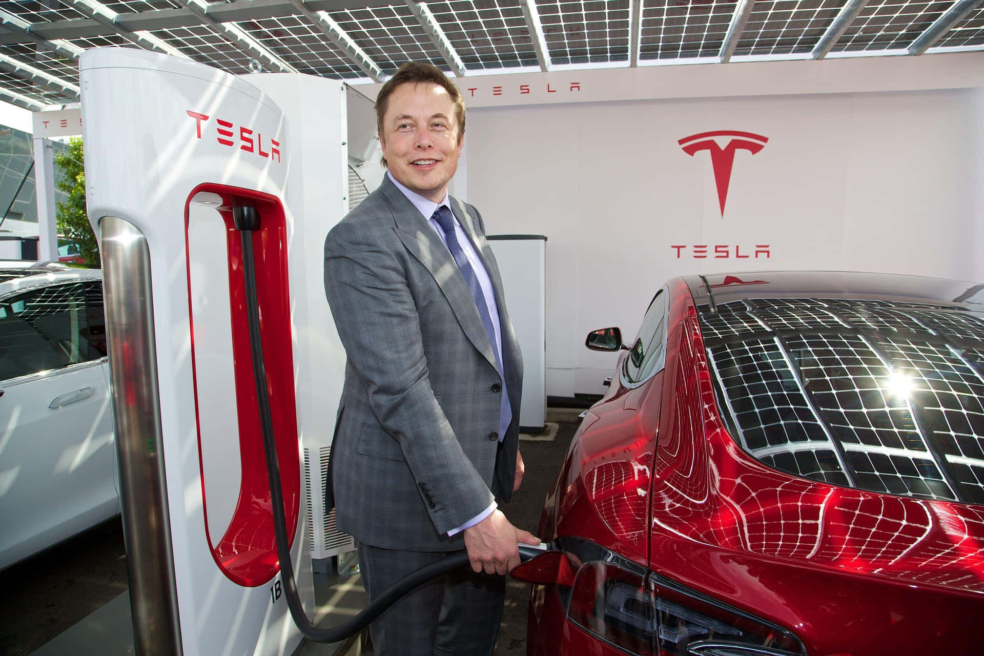 Elon Musk - Innovator and Entrepreneur