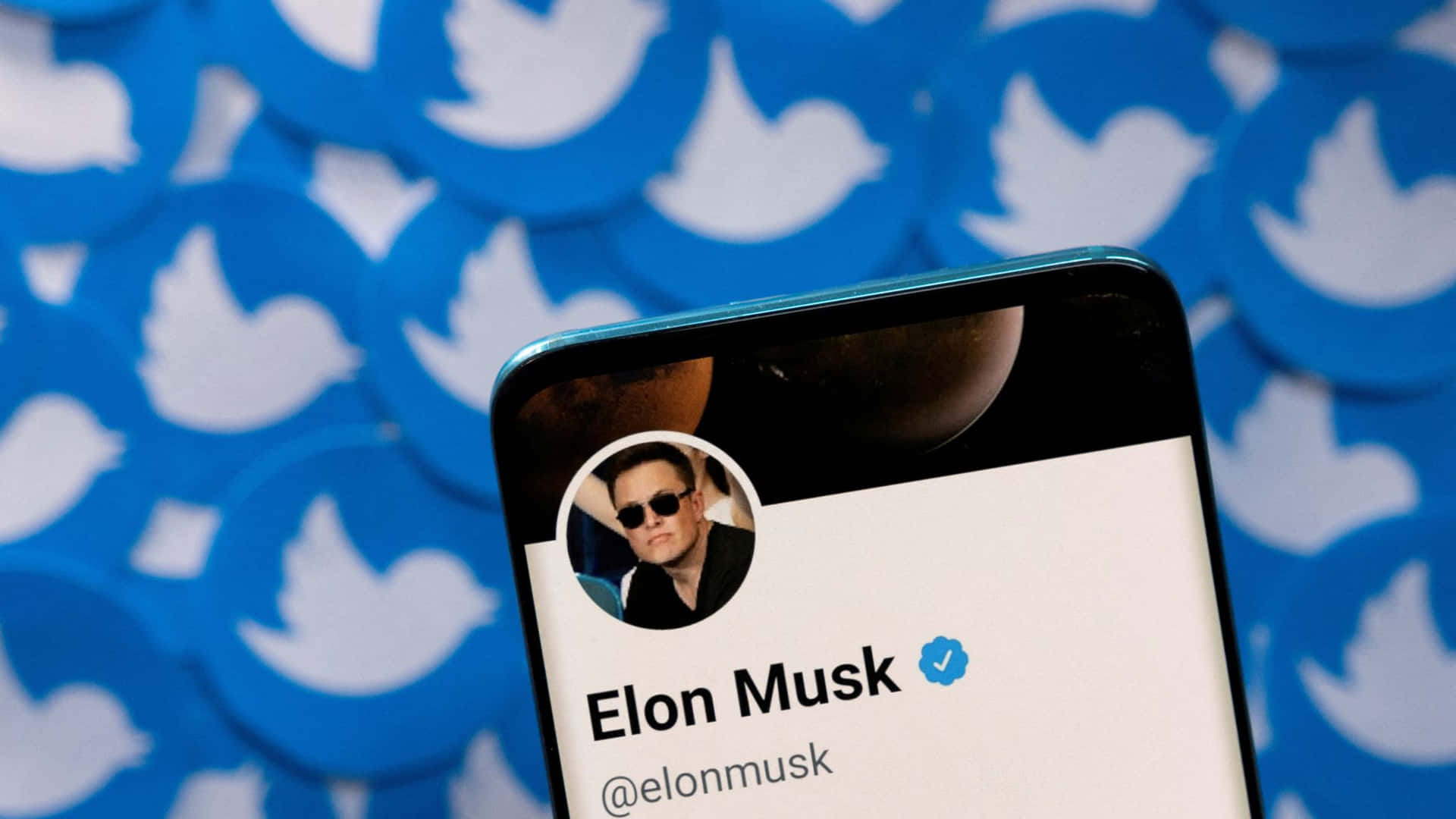 Elon Musk Twitter Profileon Phone Wallpaper