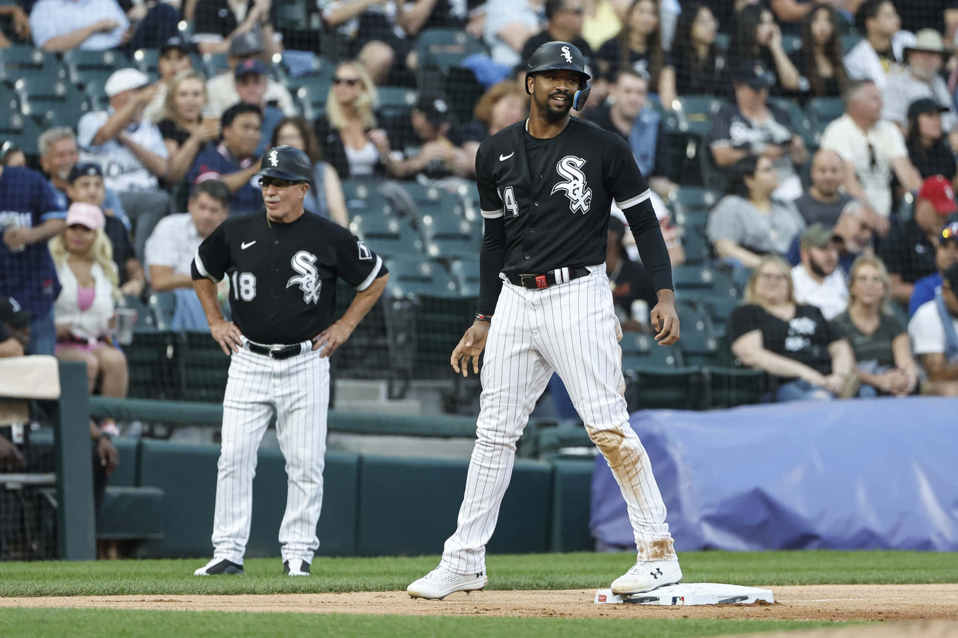 Eloy Jimenez Baseball Game Moment Wallpaper