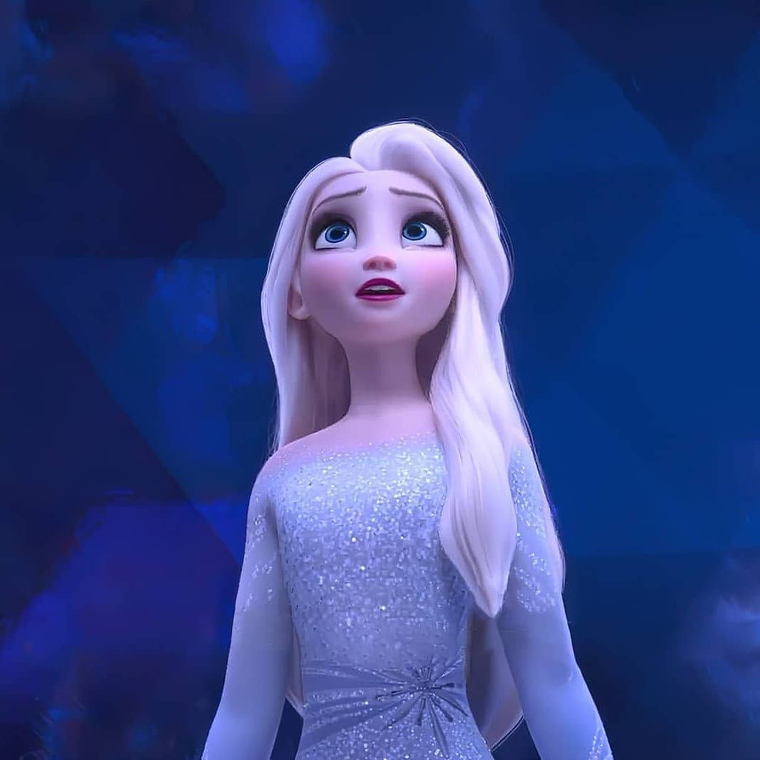 Elsa Looking Ahead Frozen 2 Wallpaper