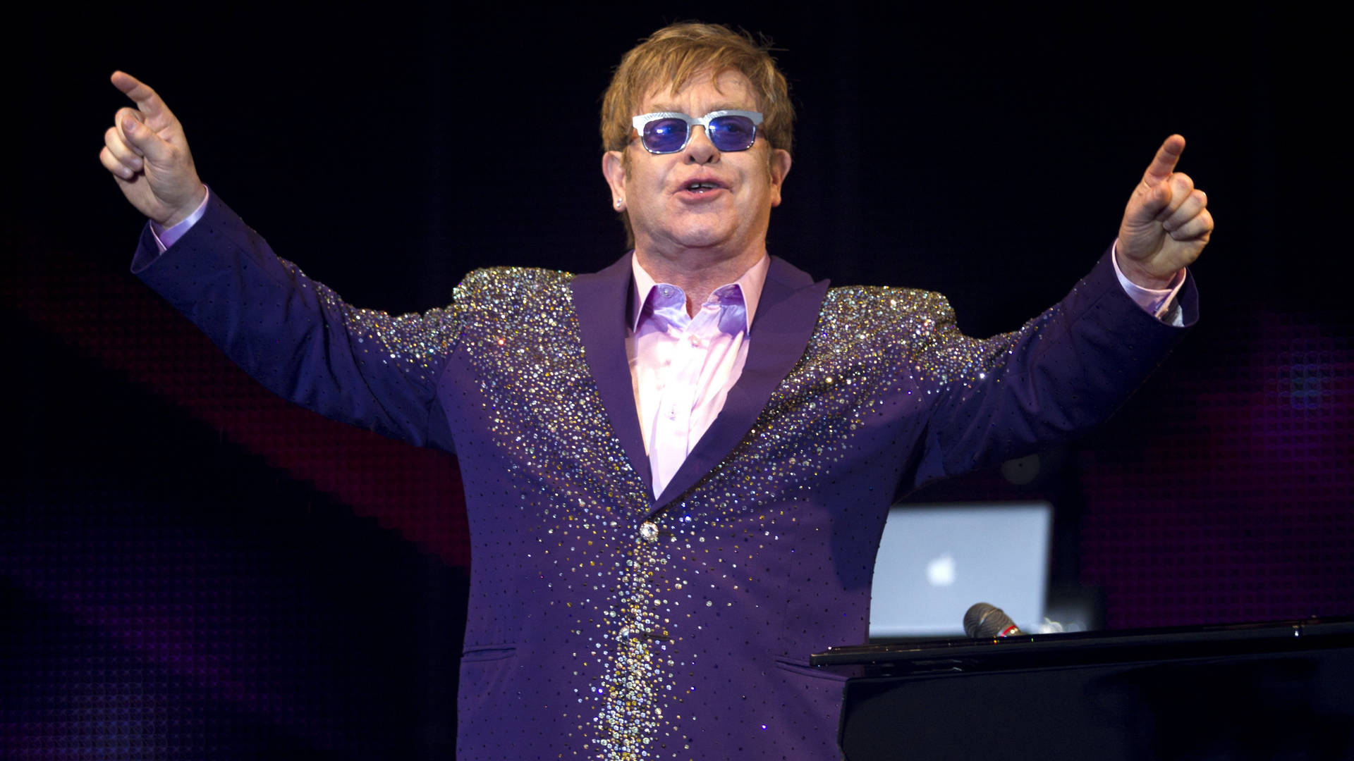 Elton John Glam Rock Singer Background