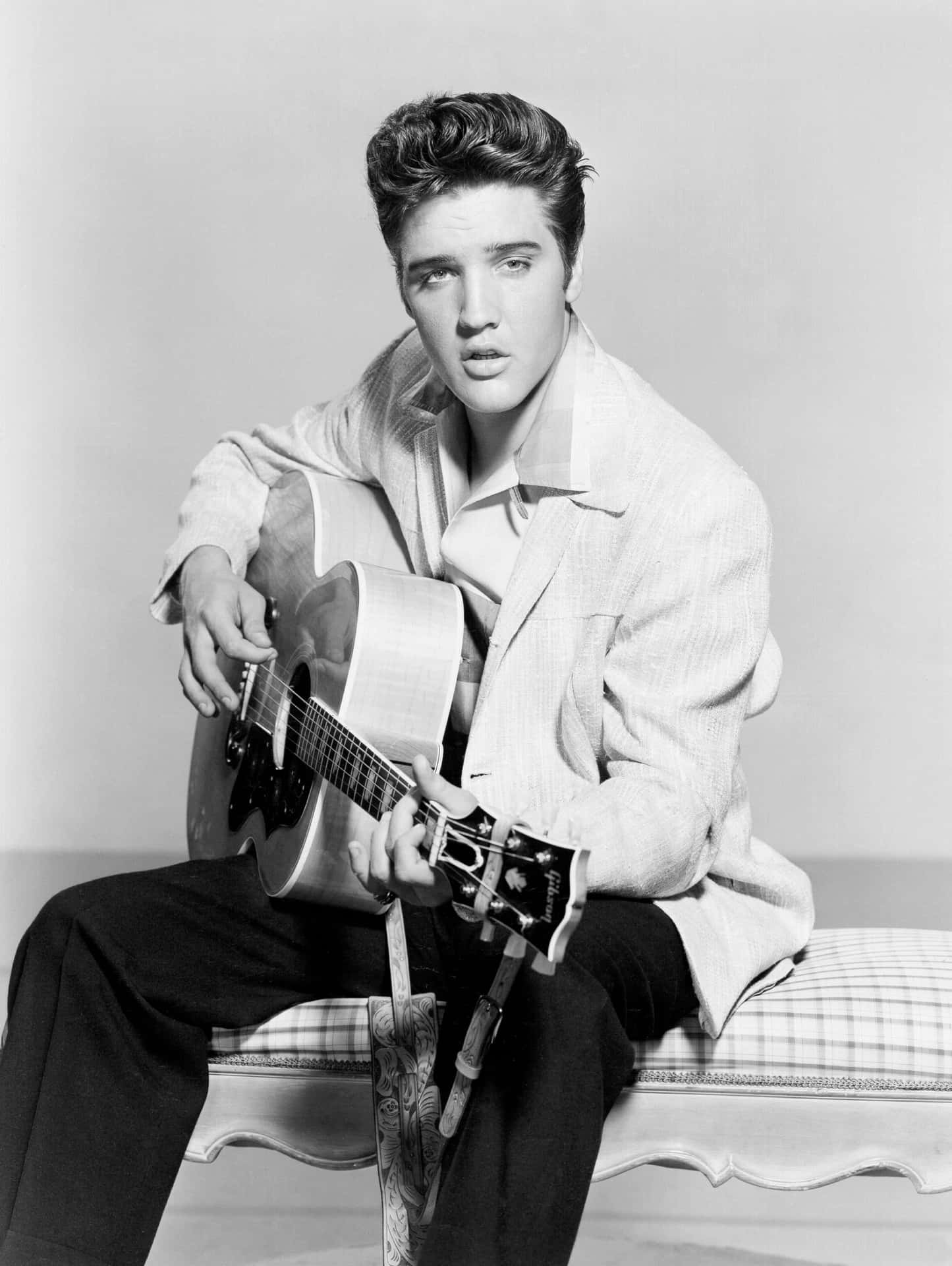 "The King of Rock n’ Roll, Elvis Presley!"