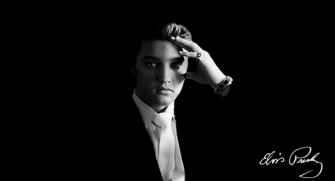 Elvis Presley, King of Rock and Roll