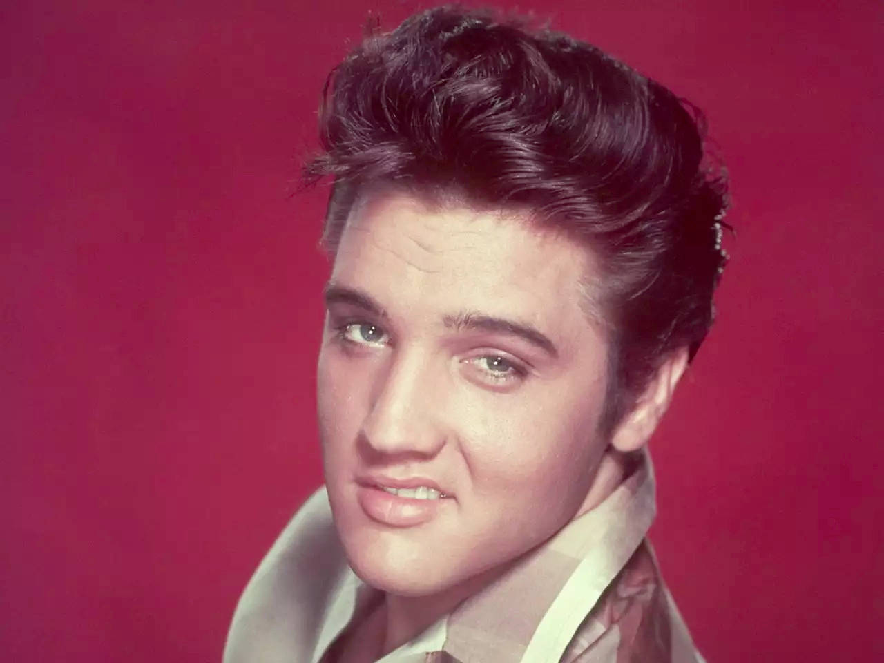 Elvis Presley Red Background Wallpaper