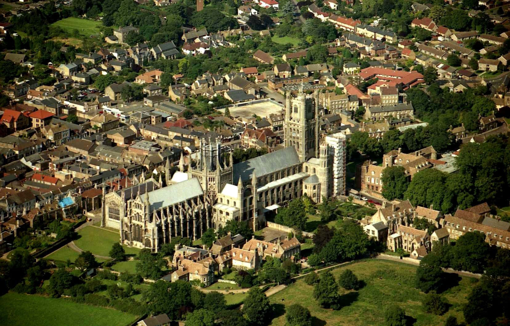 Ely Cathedral Aerial View U K Wallpaper