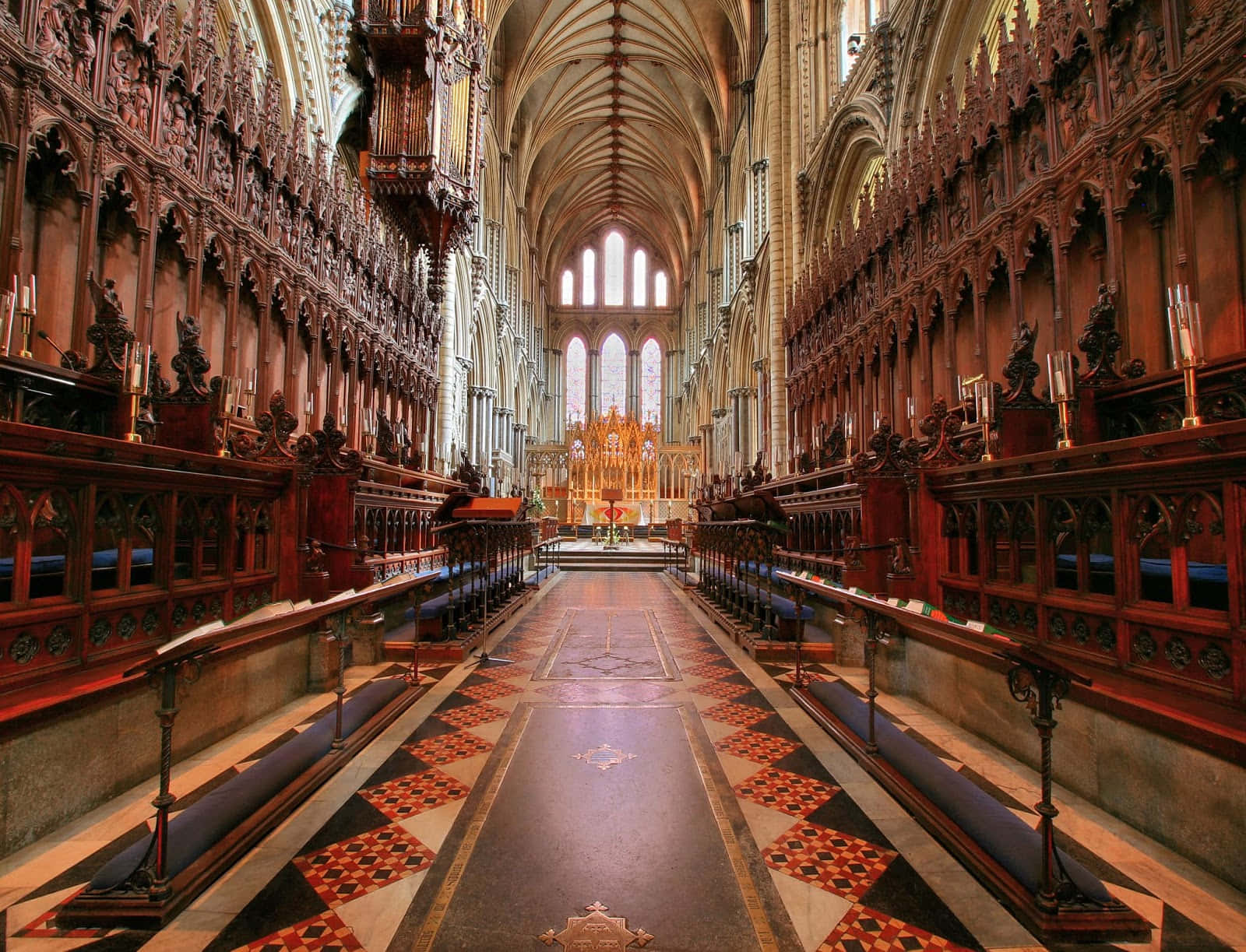 Ely Cathedral Interior View Wallpaper