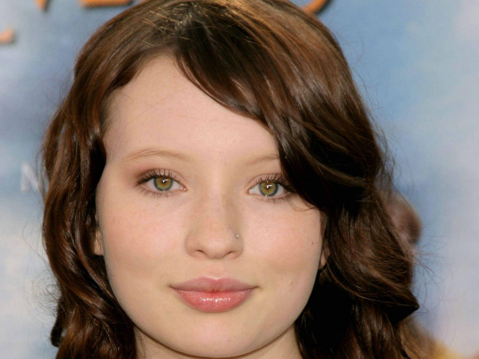 Emily Browning During A Series of Unfortunate Events Premiere Wallpaper