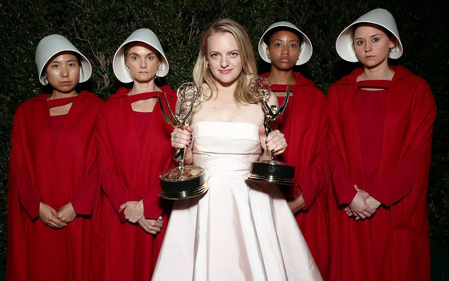 Emmy Awards For The Handmaid's Tale Elizabeth Moss Background