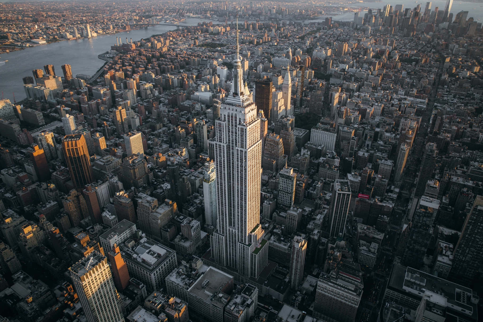 Фото эмпайр. Эмпайр-Стейт-Билдинг. Нью Йорк Empire State building. Эмпайр-Стейт-Билдинг сверху. Нью-Йорк Сити Эмпайр Стейт Билдинг.