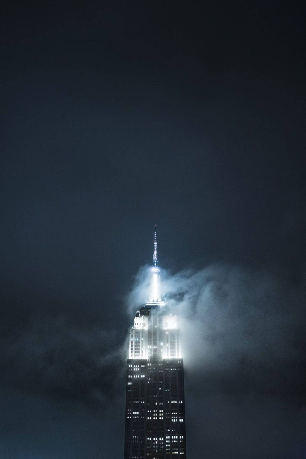 Empire State Building Home Screen Wallpaper