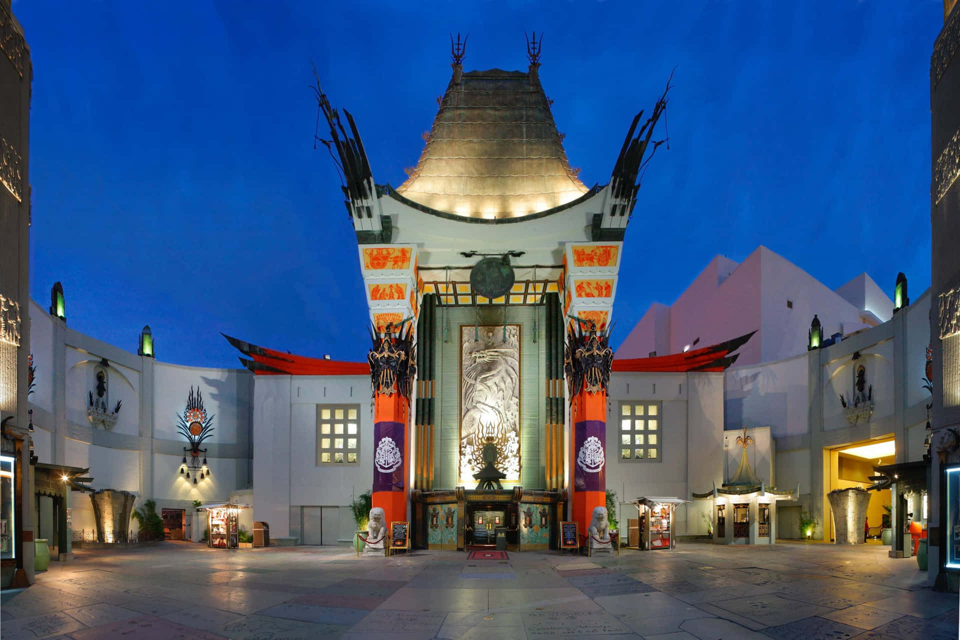 Empty Graumans Chinese Theatre At Night Wallpaper