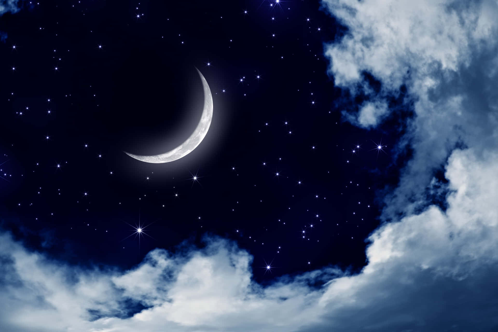 Encantadoraluna Y Estrellas En El Cielo Nocturno