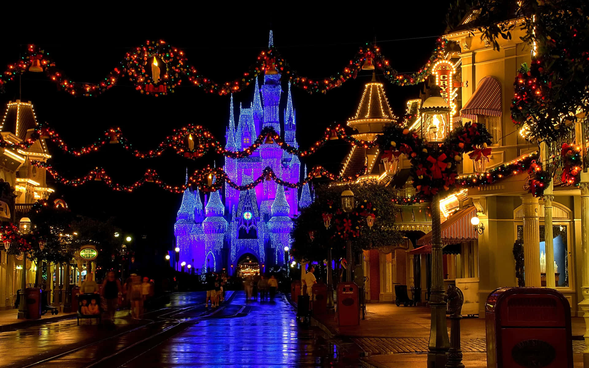 Enchanted Castle Christmas Lights Wallpaper
