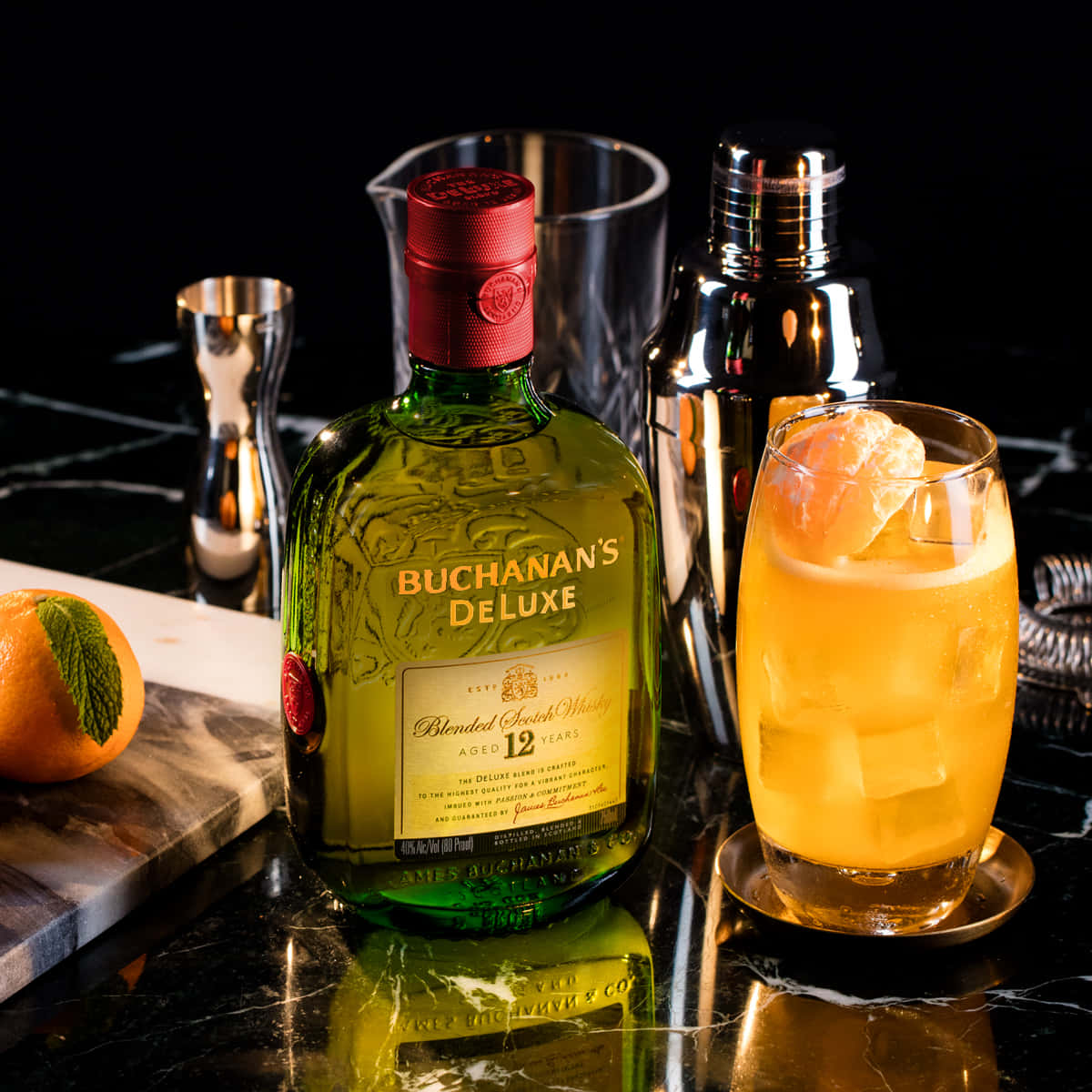 Energia Hispanic Cocktail With Buchanan's Deluxe Wallpaper