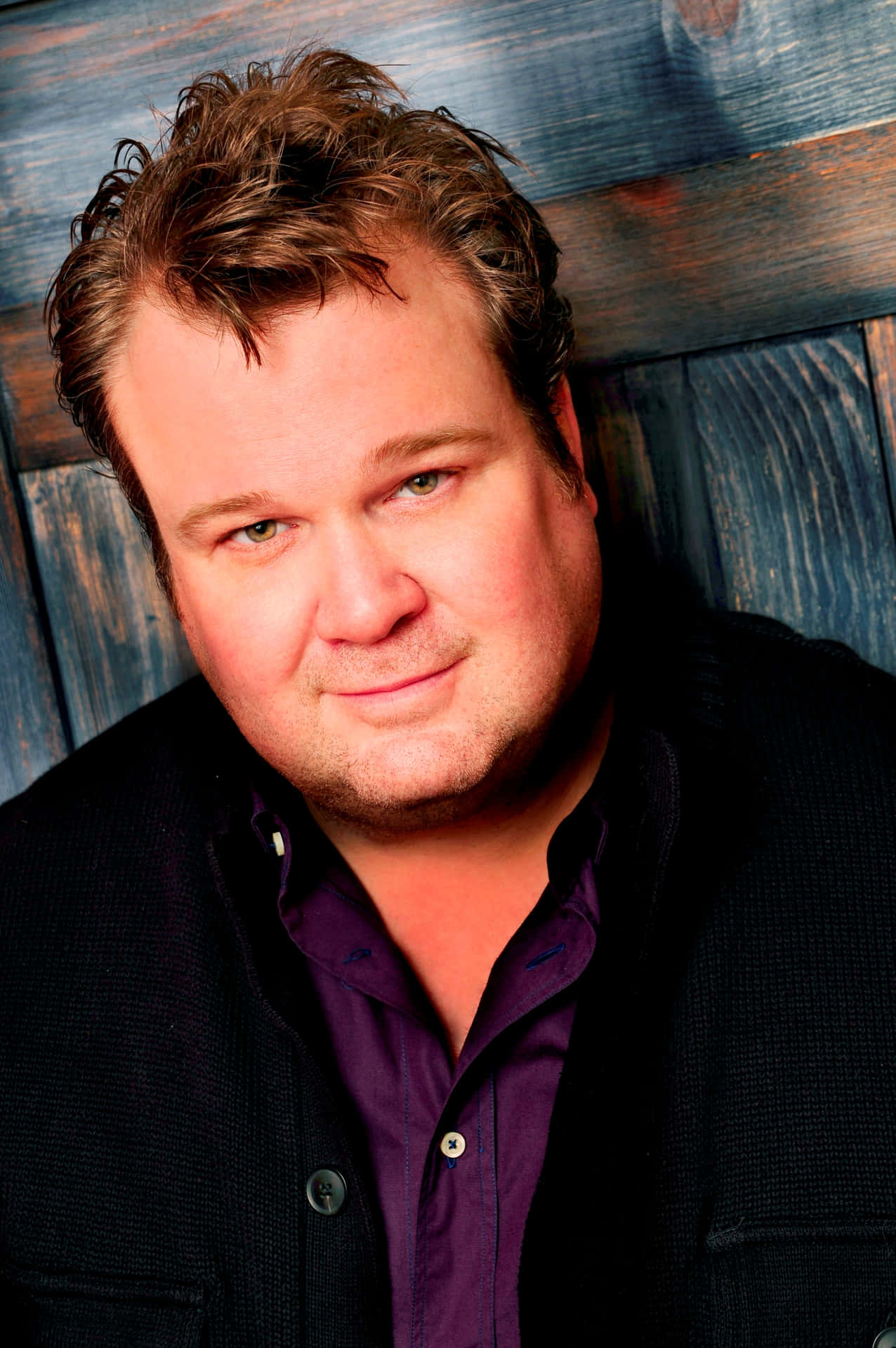 Ericstonestreet Is An American Actor Best Known For His Role As Cameron Tucker In The Tv Show 