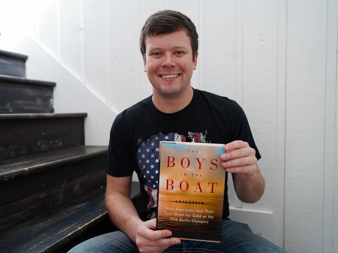 Erik Jones With Boys Boat Book Wallpaper