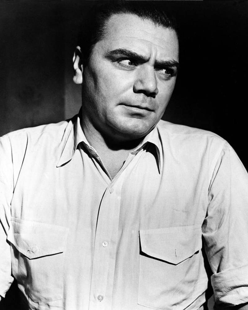 Ernest Borgnine in a still from the movie 'Marty' Wallpaper