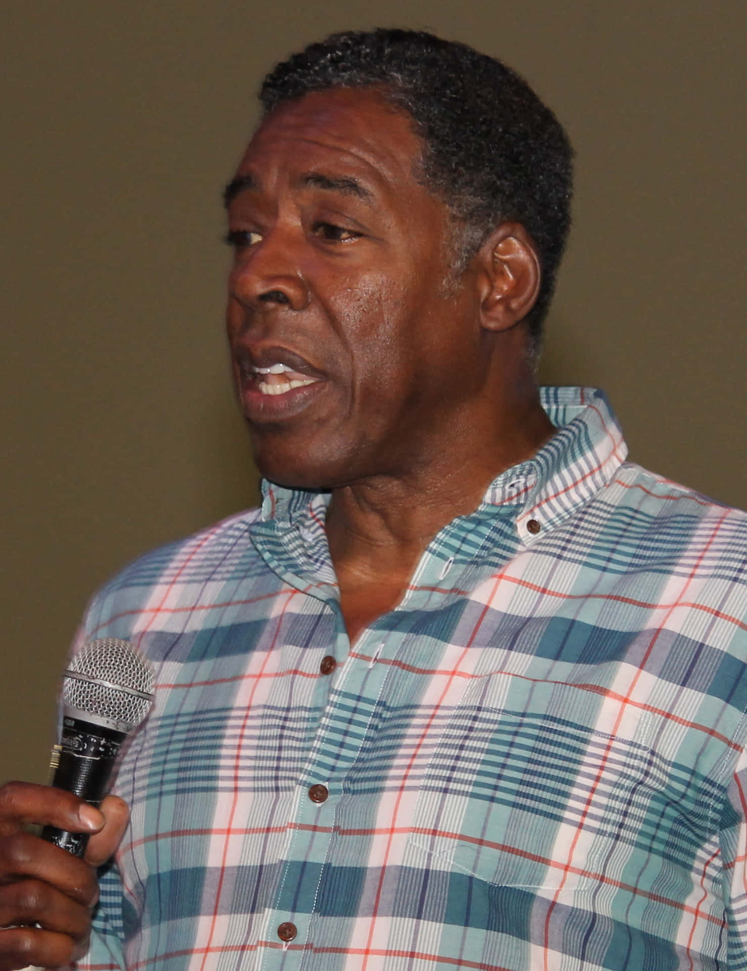 Ernie Hudson Wallpaper