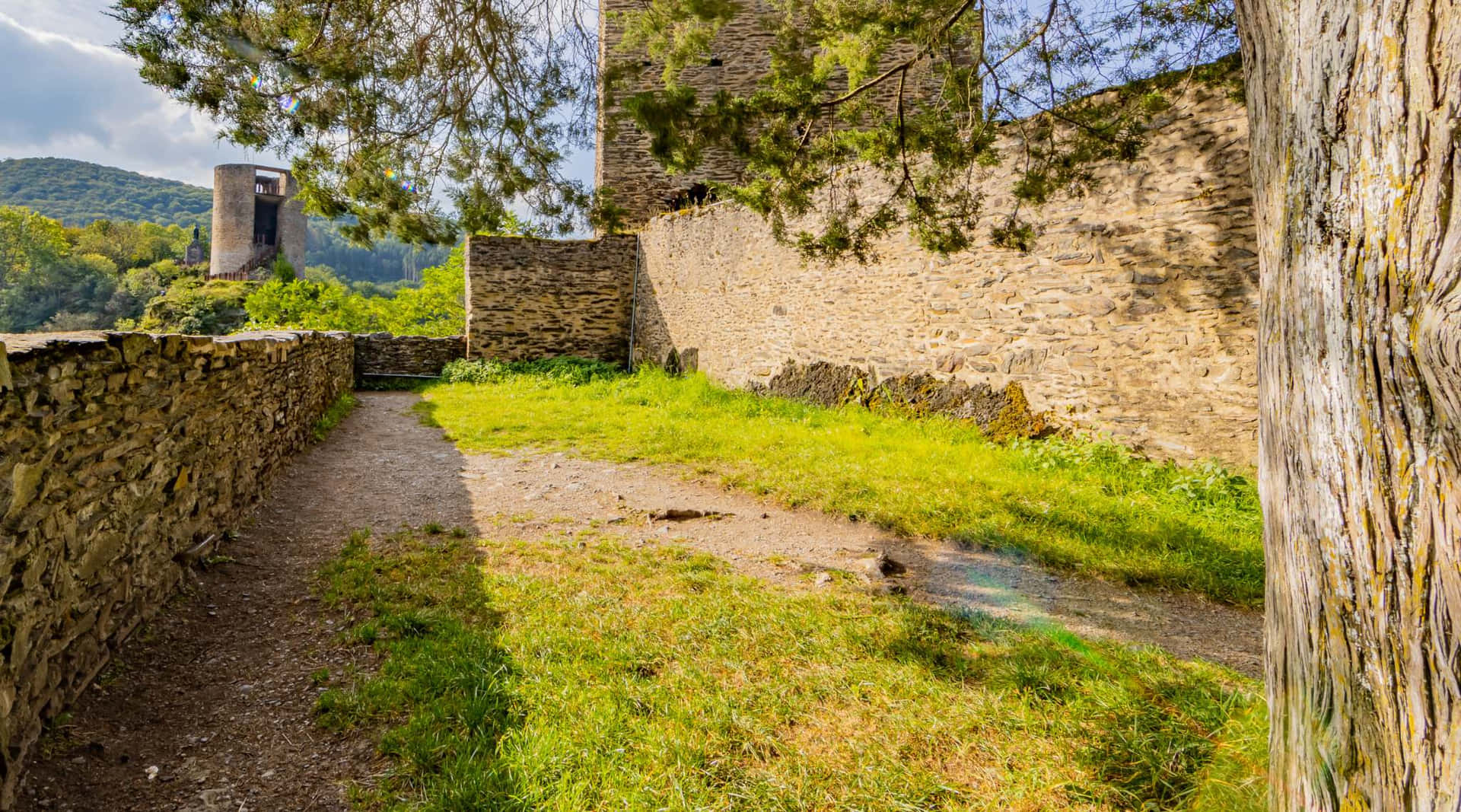 Eschsur Alzette Ancient Ruins Pathway Wallpaper