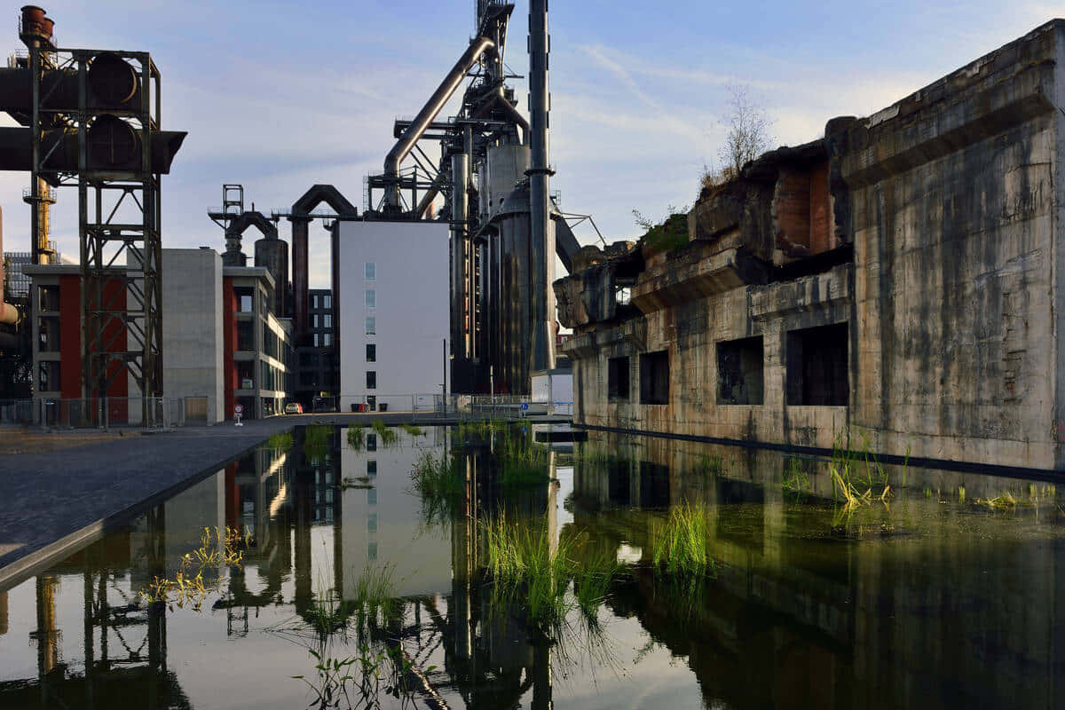 Esch-sur-alzette Industrielle Refleksjoner Bakgrunnsbildet