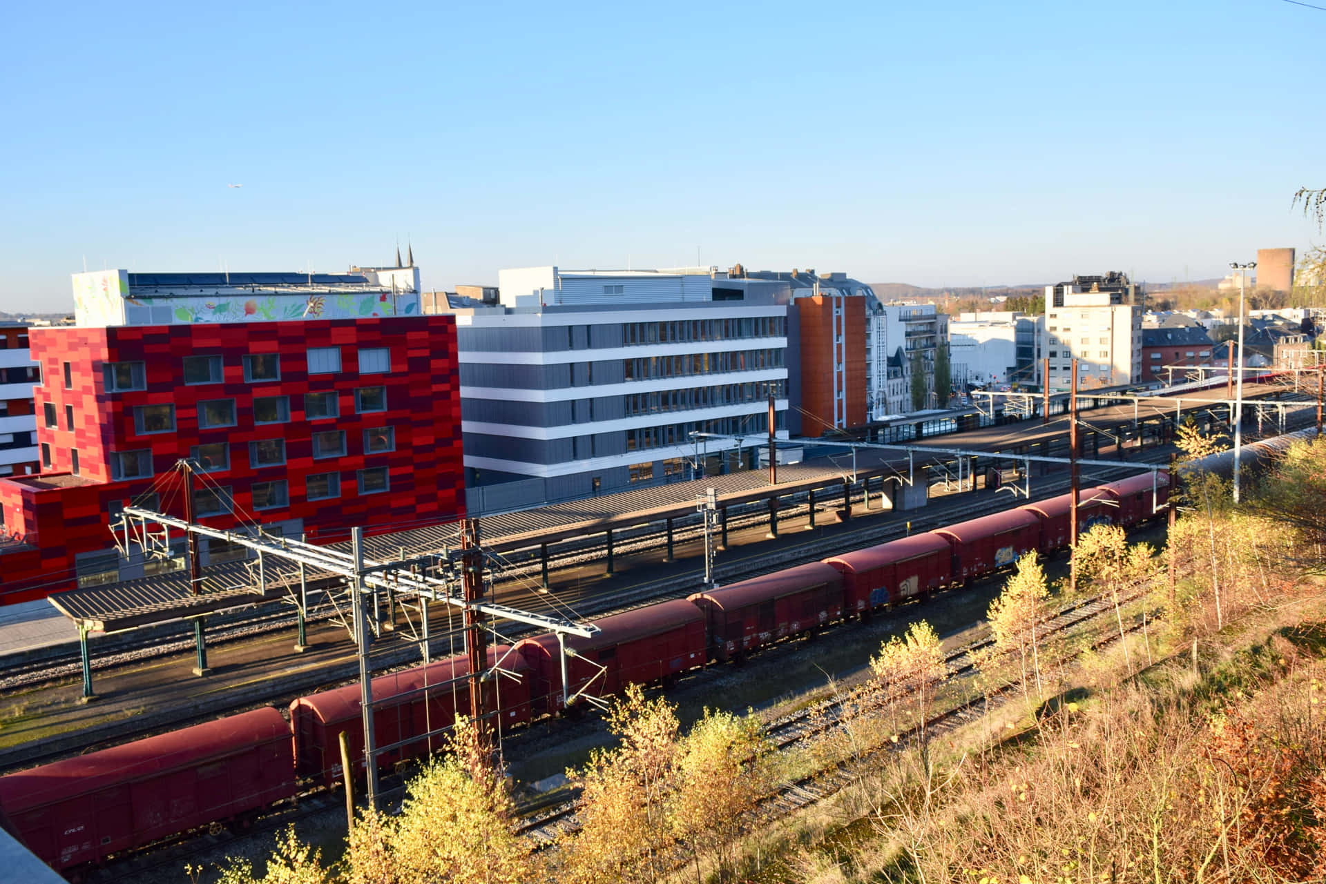 Esch-sur-alzette Jernbanestasjon Område Bakgrunnsbildet